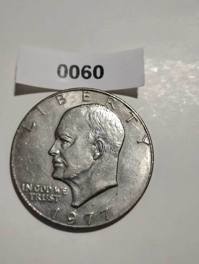 1977 Eisenhower One Dollar Coin thumbnail