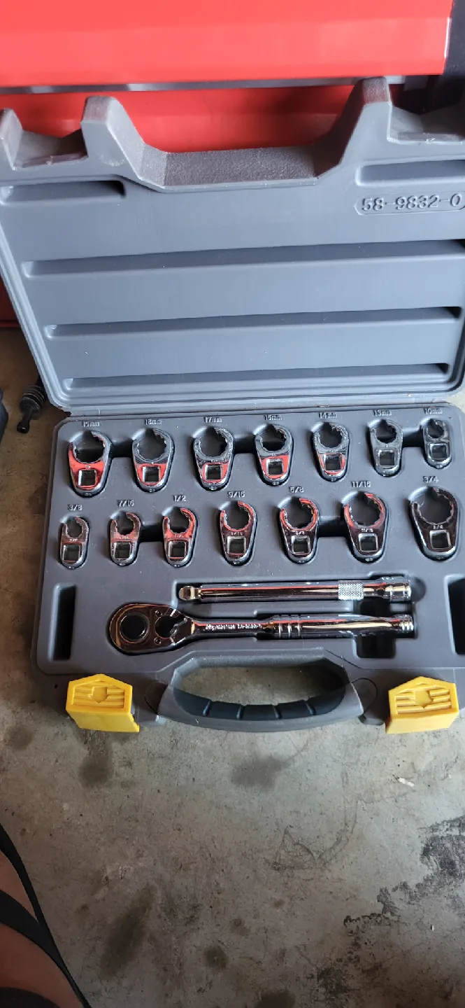 Mastercraft Maximum 16-Piece Crow's Foot Set image indicator(2)