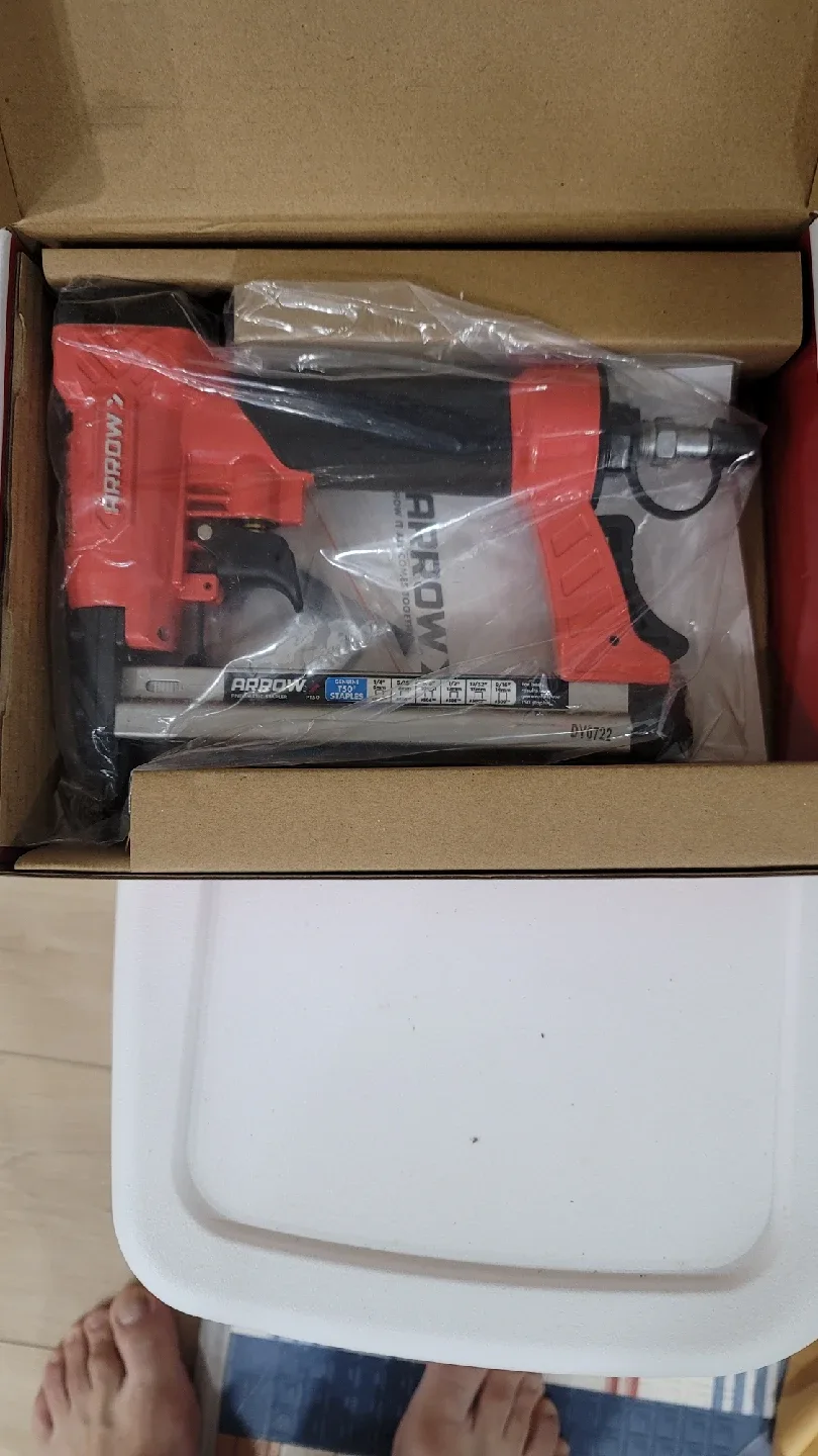 Arrow Pneumatic Stapler with Box image indicator(2)