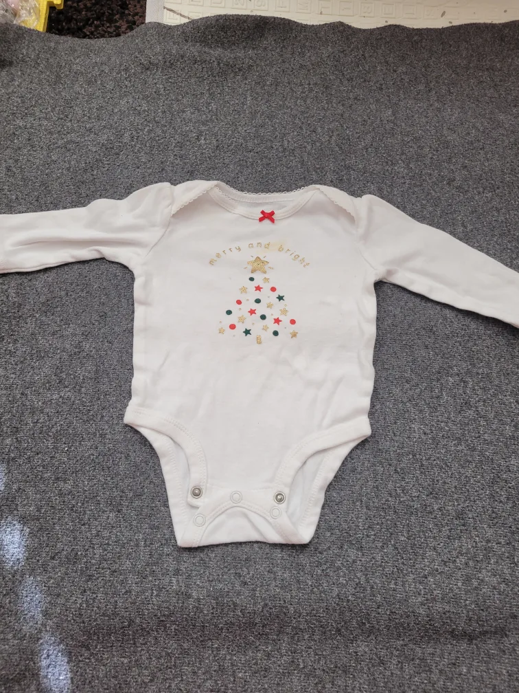 Carter's 3M Christmas Outfit - Bodysuit, Skirt, Leggings image indicator(2)