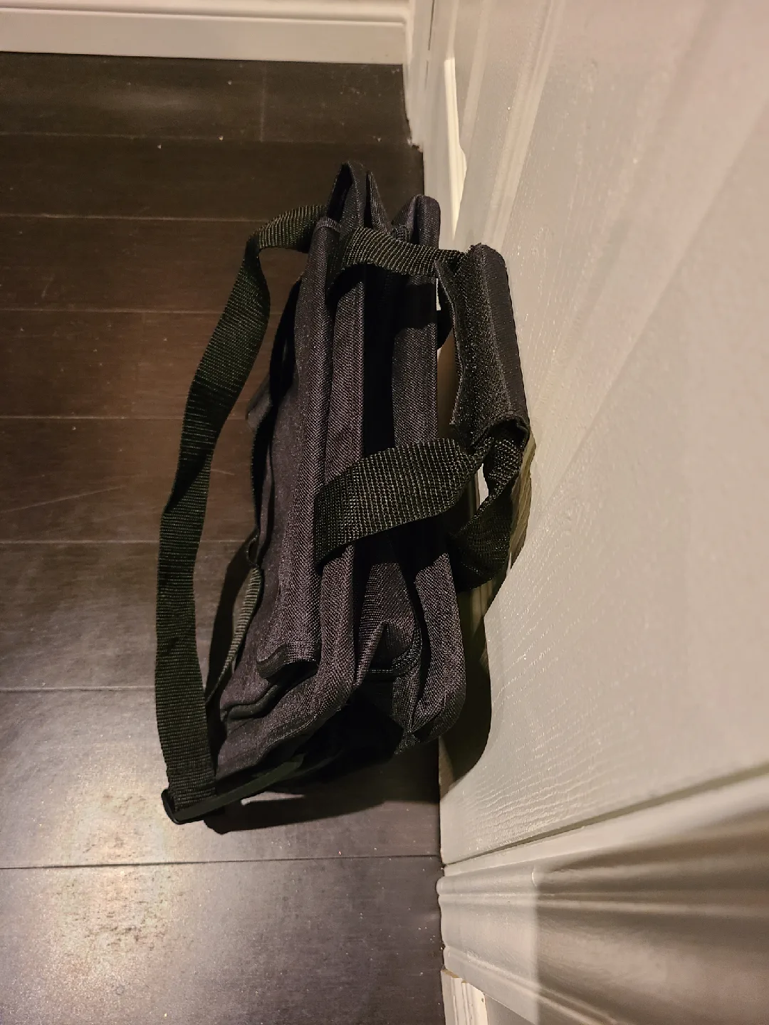 🥕Black Laptop/Tablet Bag image indicator(2)