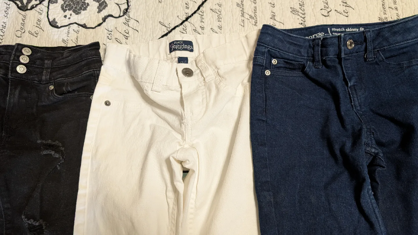 Girls Jeans Bundle - Sizes 6-7-8 image indicator(6)