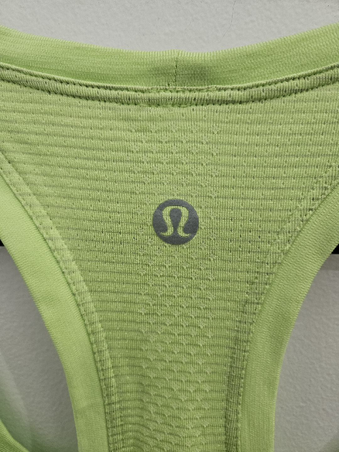 Camisole Lululemon Jaune Citron Taille 6 - photo 2