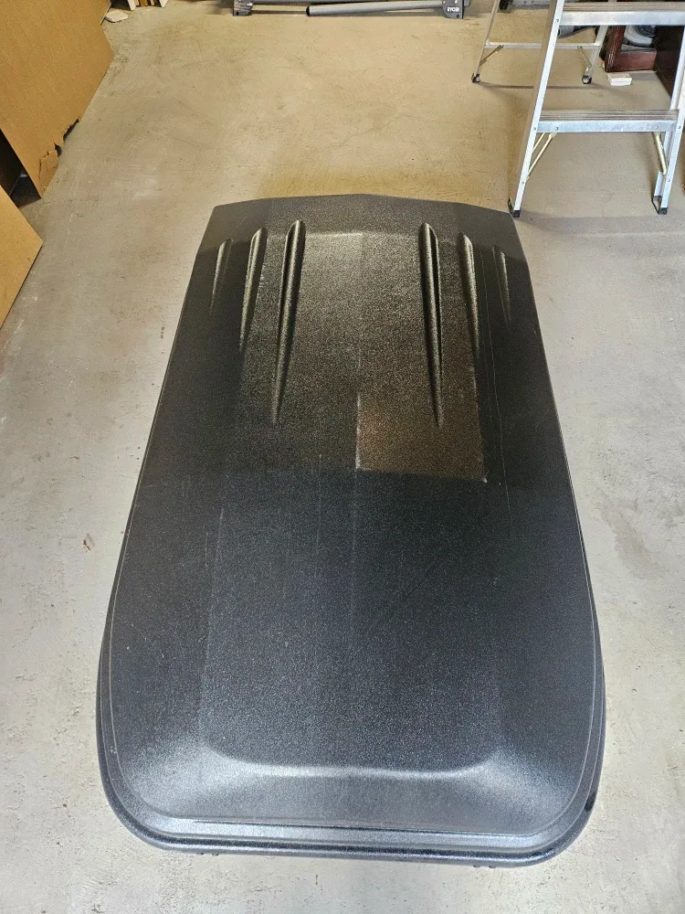 SportRack Vista XL Cargo Box image indicator(7)