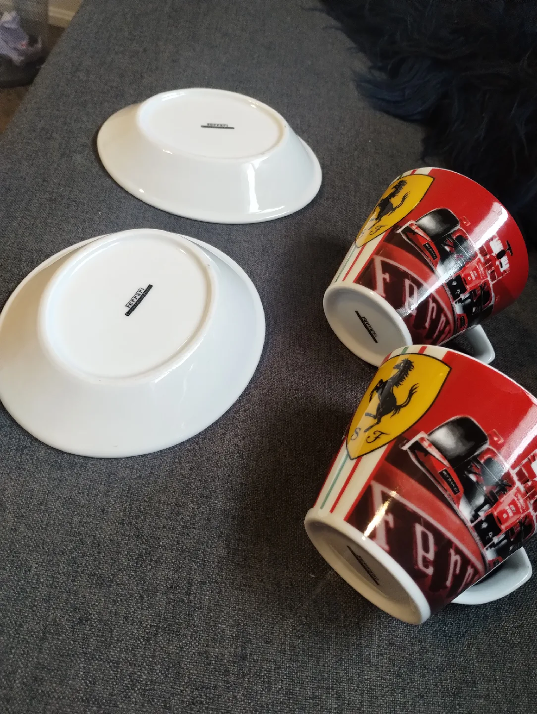Ferrari Mug and Saucer Set image indicator(2)
