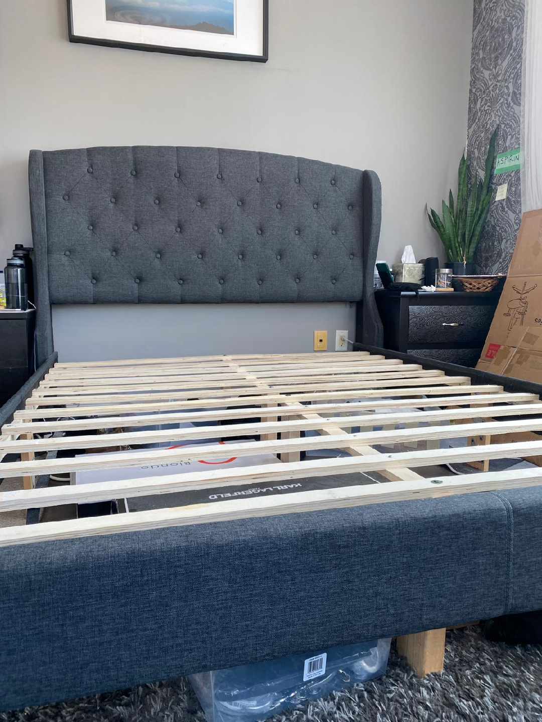 Upholstered Bed Frame - Queen Size - photo 3