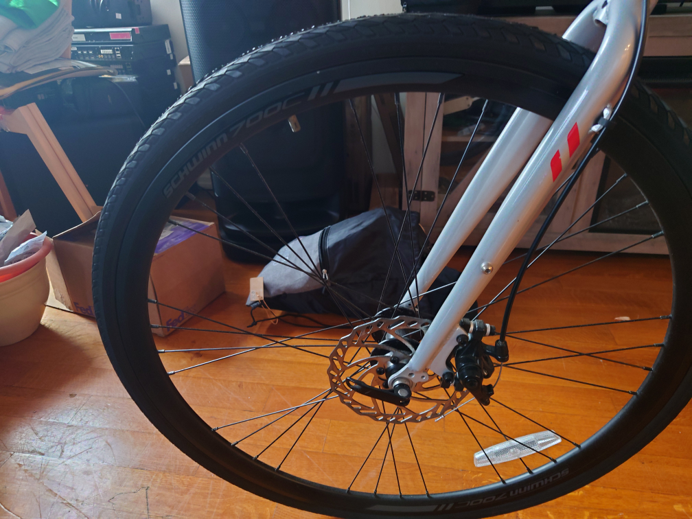 bicycle 28" Schwinn 700C - photo 3
