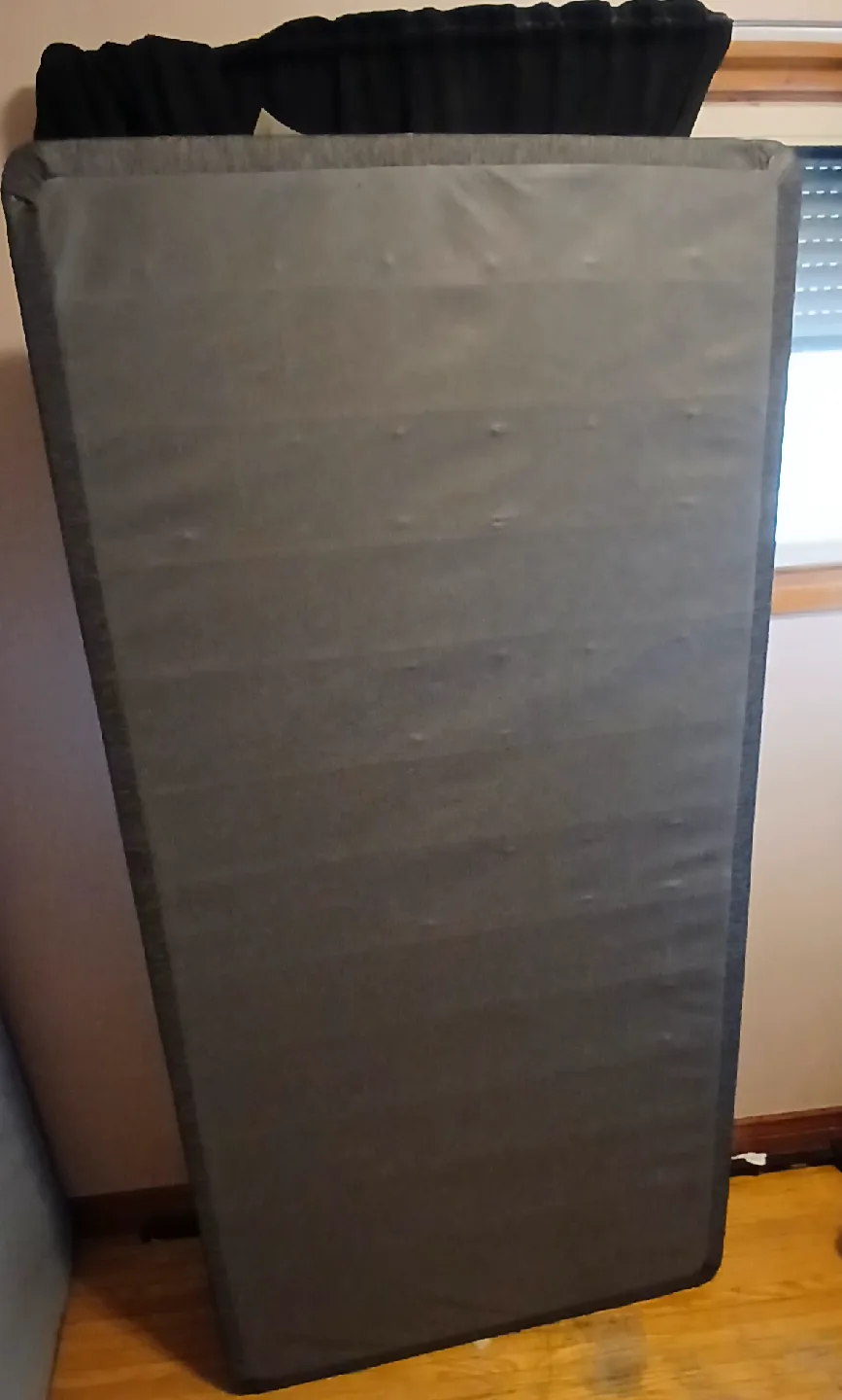 Twin Size Mattress and box spring with frame 350.00 image indicator(6)