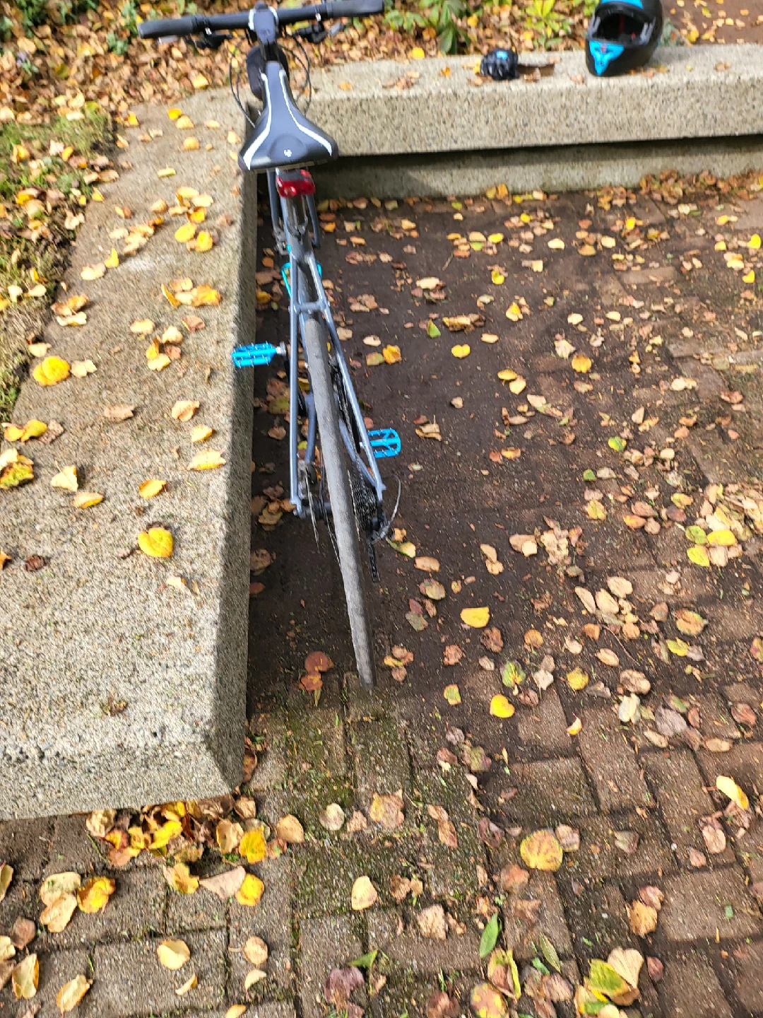 Canyon Road Bike - photo 3
