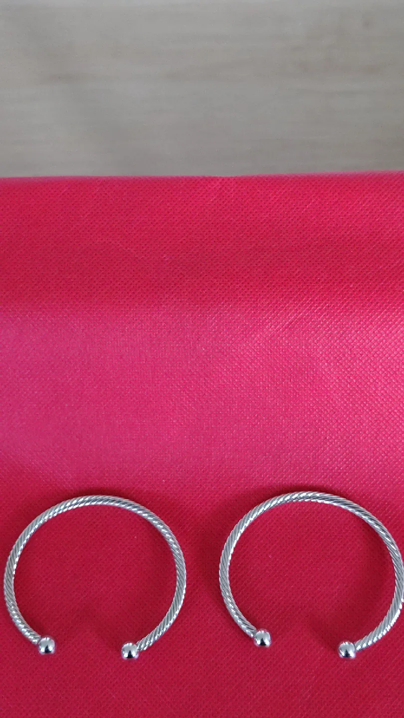 Silver Bangle Bracelets - Set of 2 image indicator(3)