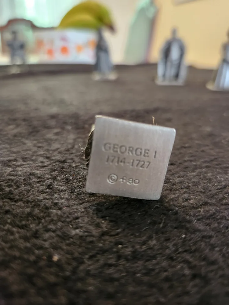 Vintage Pewter Royal Figures - Set of 8 image indicator(7)