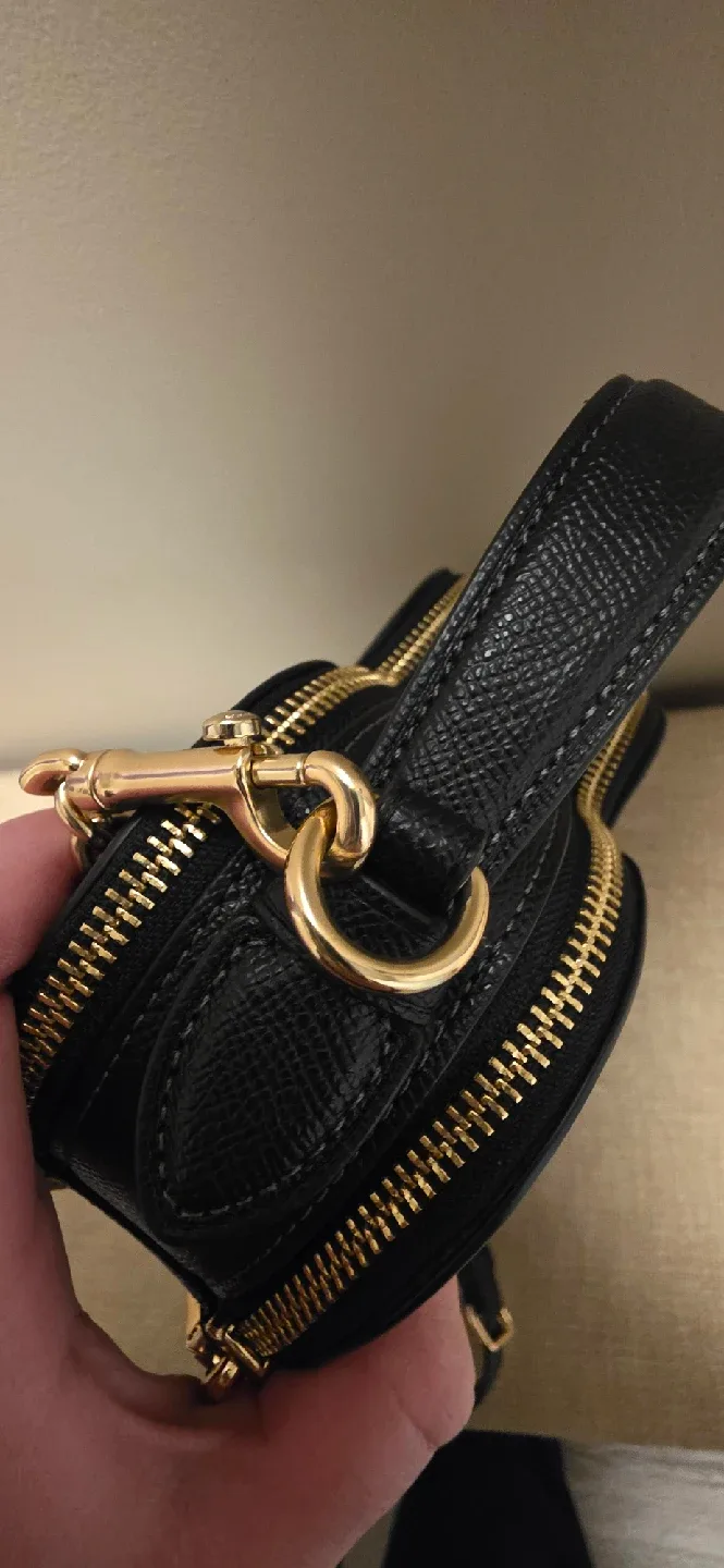 Coach Heart Crossbody Bag - Black image indicator(7)