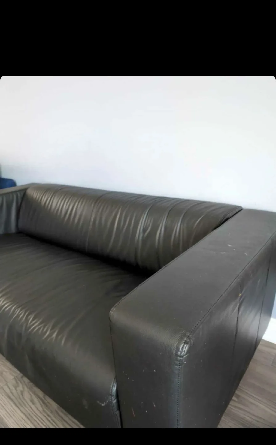 Sleek Black Leather Sofa – Modern, Comfy & Ready for Pickup! image indicator(2)