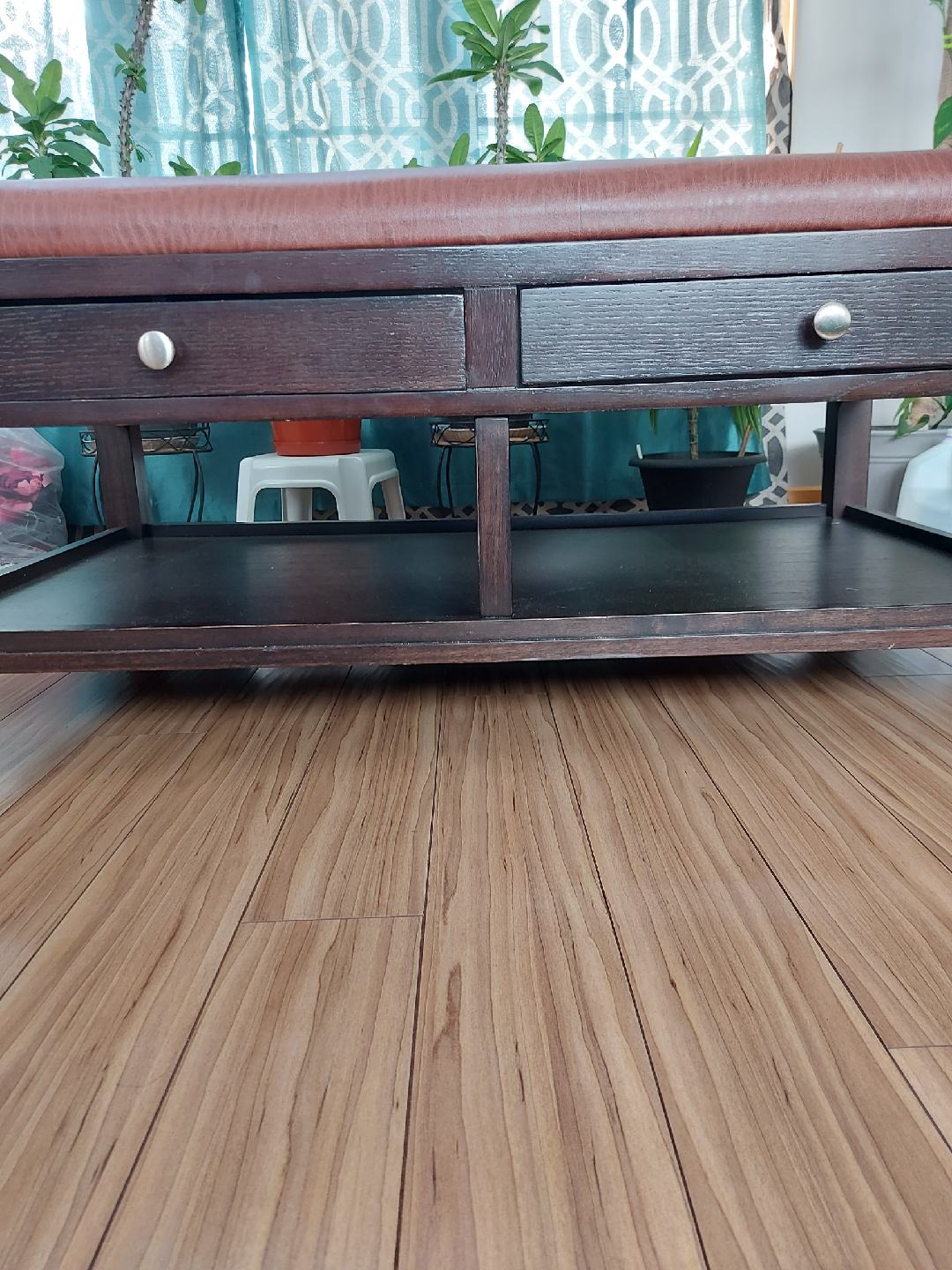 brown leather coffee table - photo 4