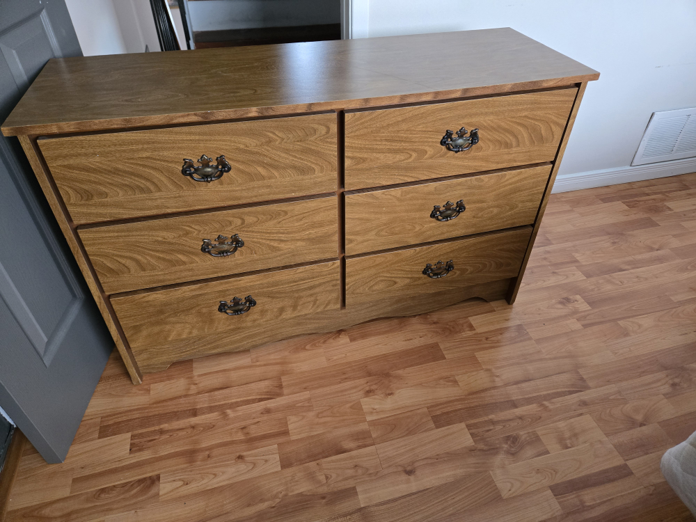 Wood Dresser - 6 Drawers - photo 2