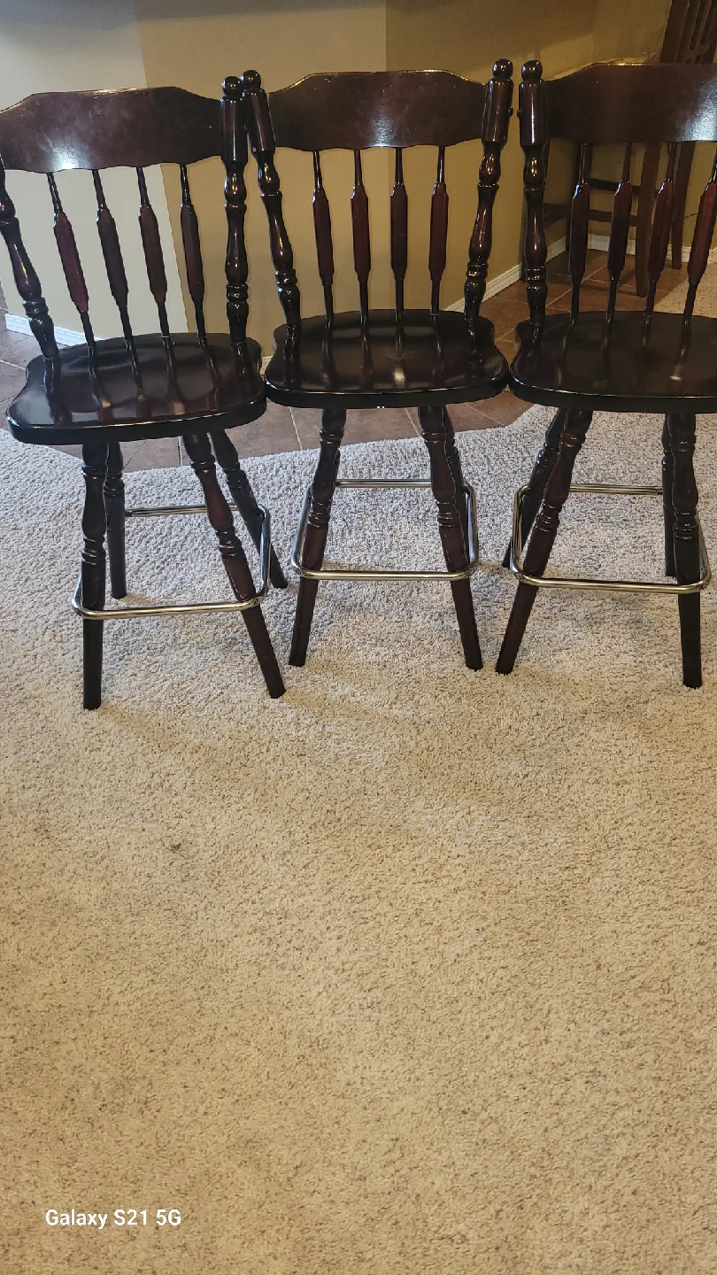 Wooden Bar Stool with Backrest