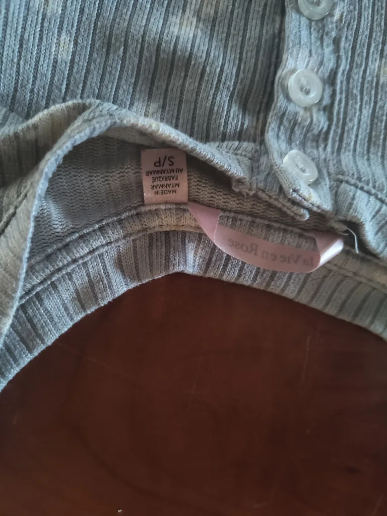 La Vie en Rose S/P Top image indicator(2)