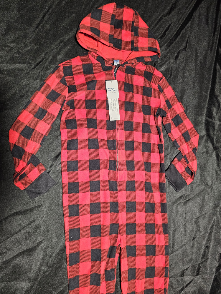 New Old Navy Red & Black Plaid Fleece Footless Pajamas