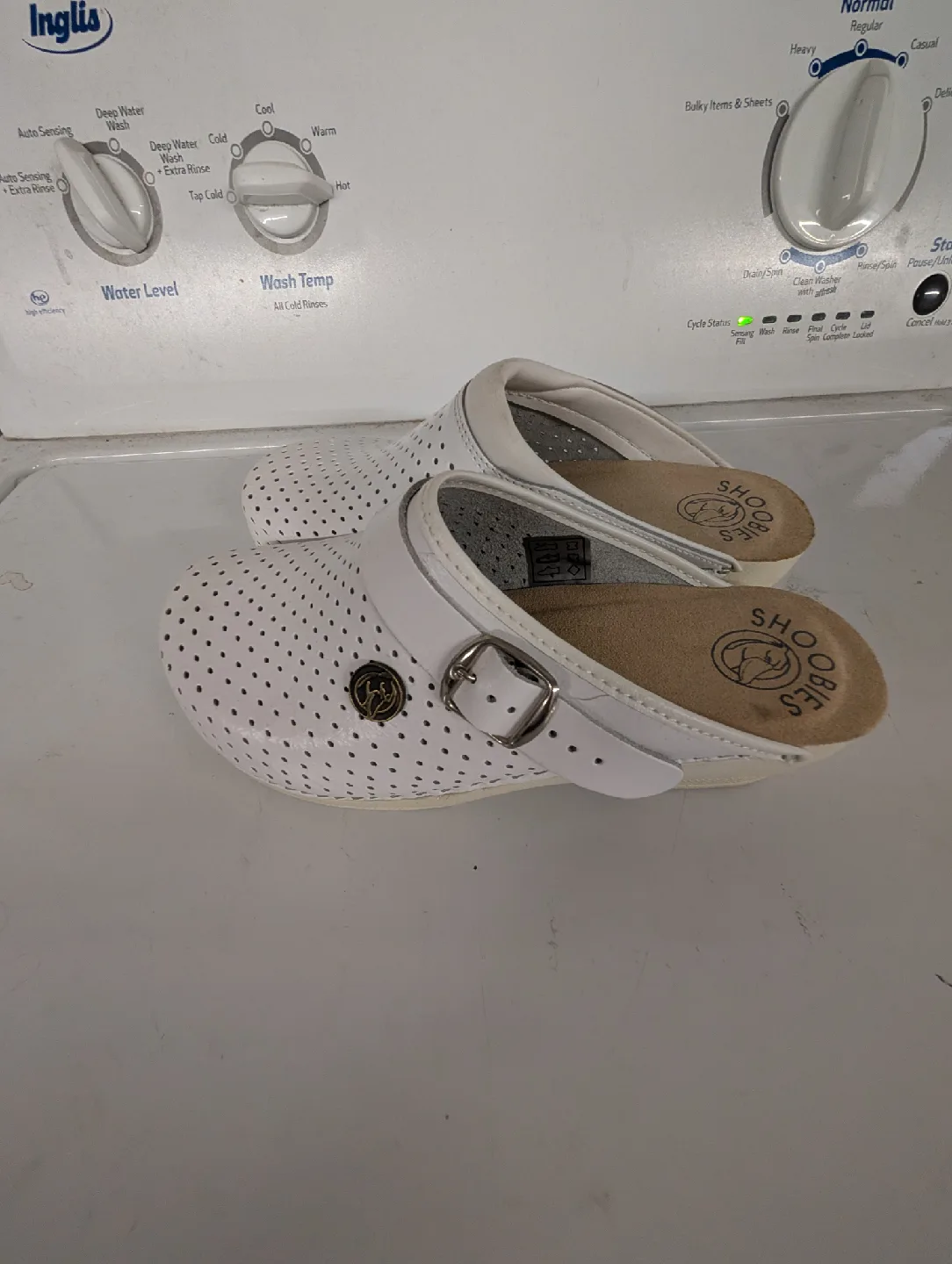 Shoobies White Leather Clogs - Size 37 image indicator(2)