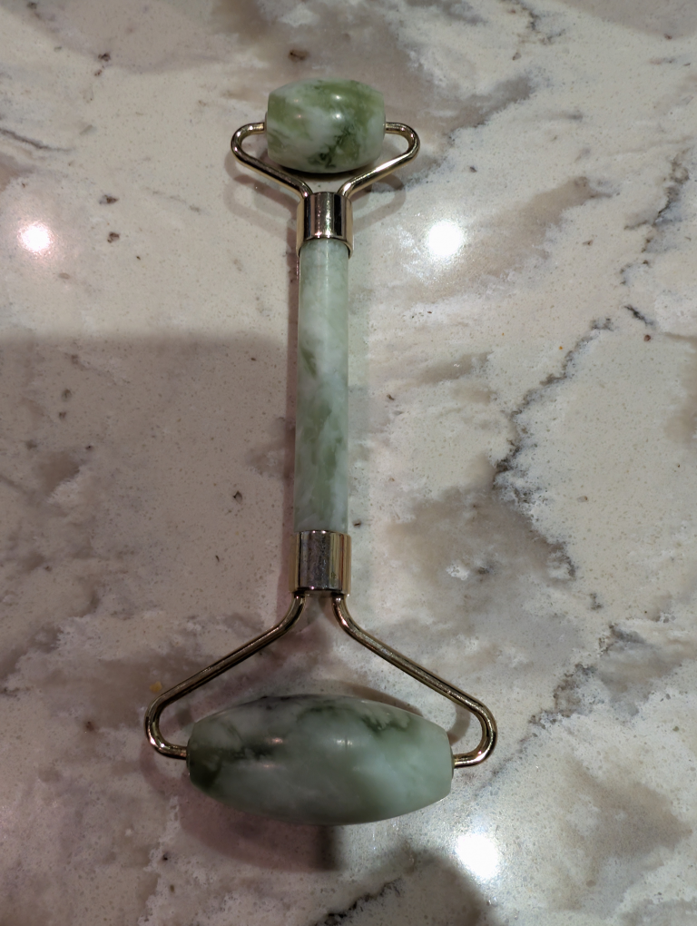 Anti Aging Jade Facial Roller - photo 2