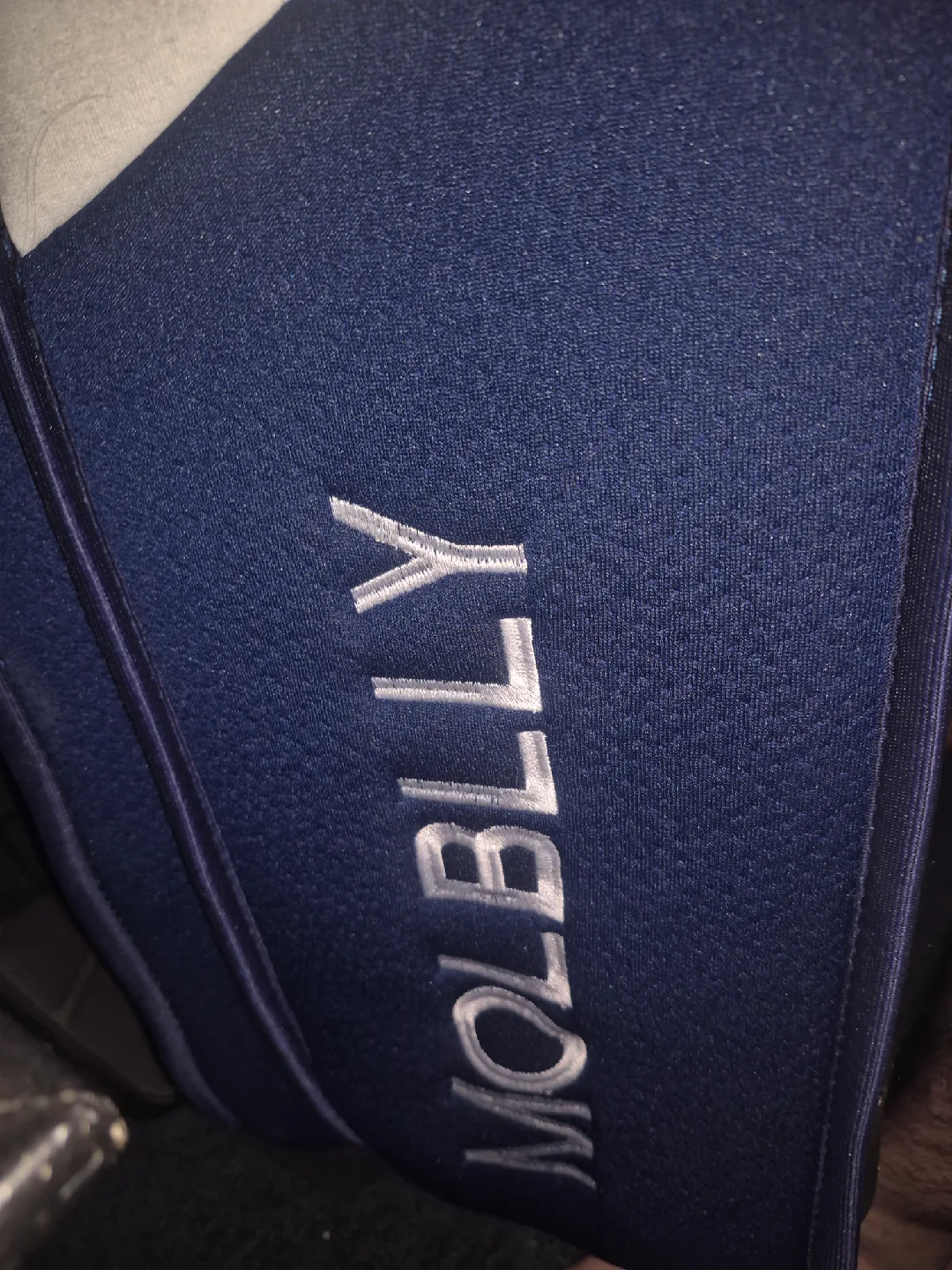 MOLBLLY Queen Sized, Memory foam Mattress, Hardly used. image indicator(3)