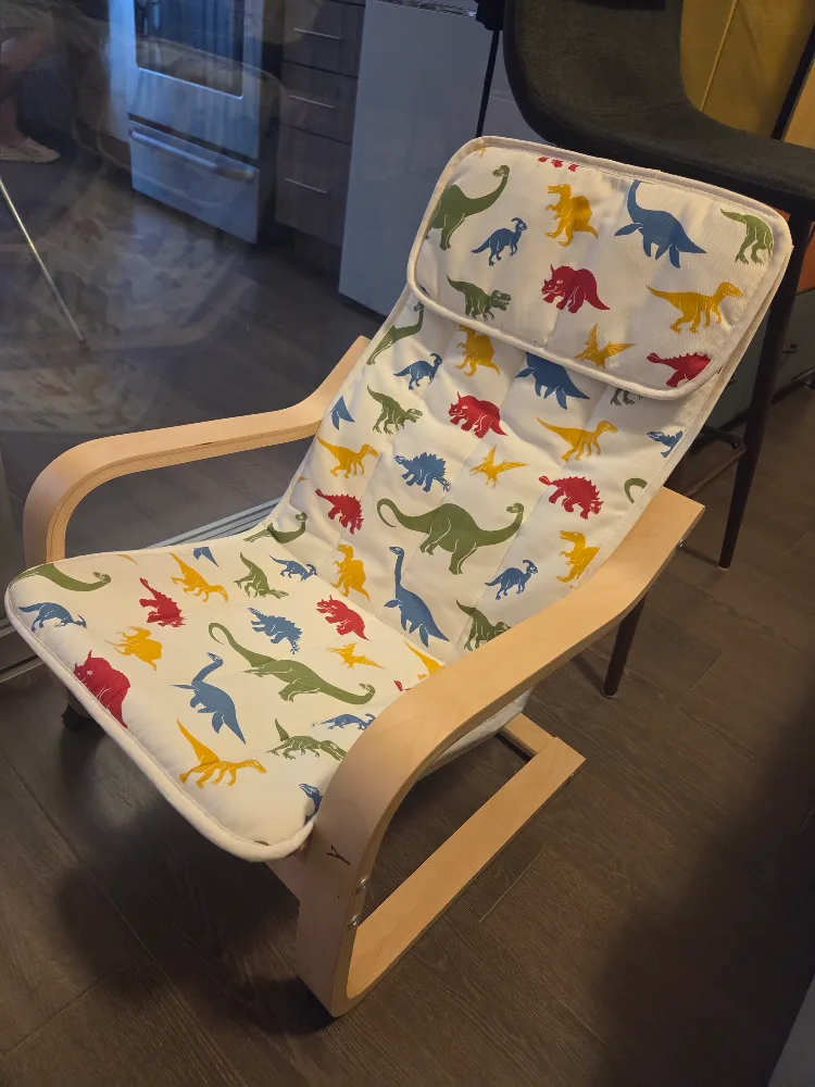 IKEA PÖANG Kid's armchair, birch veneer/Knisa light beige image indicator(2)