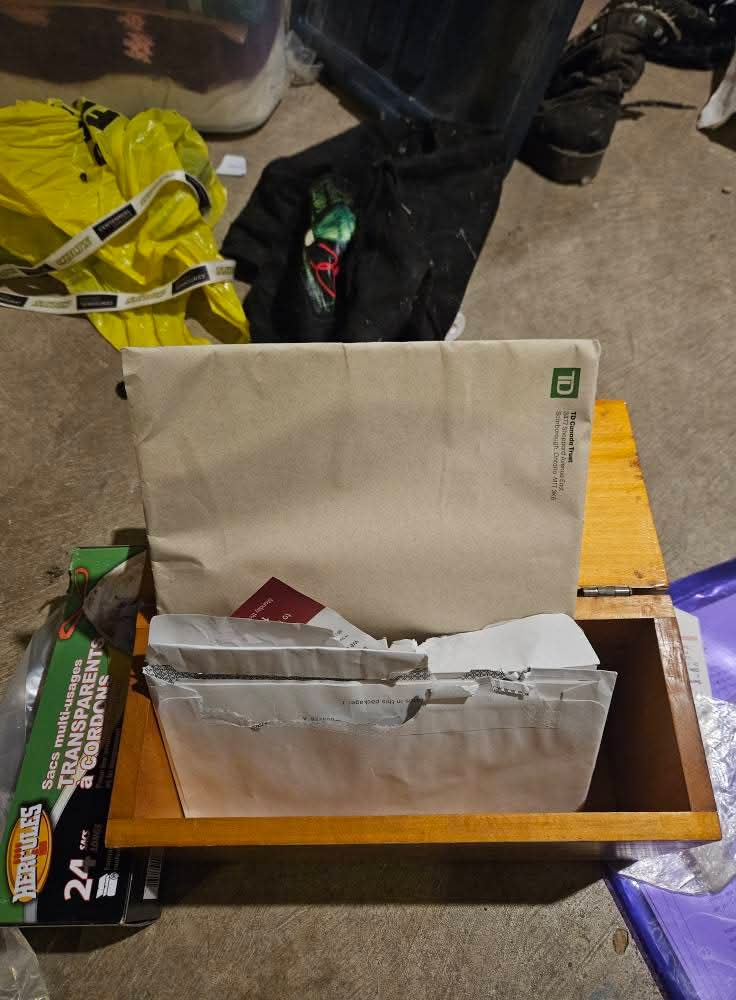 Wooden Box - The Anthony's - photo 3