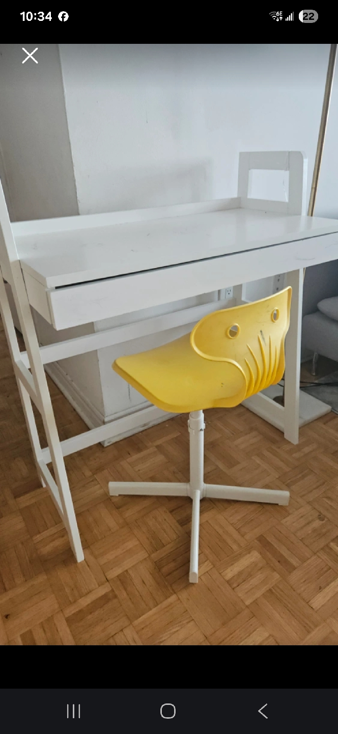 desk