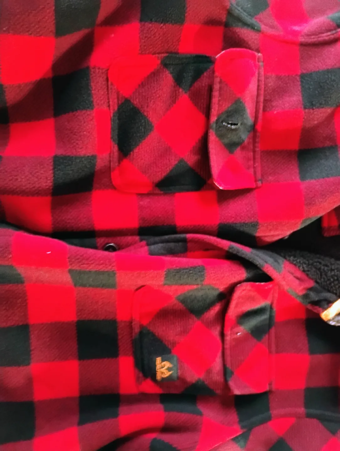 Realtree Red/Black Plaid Fleece Shirt image indicator(4)