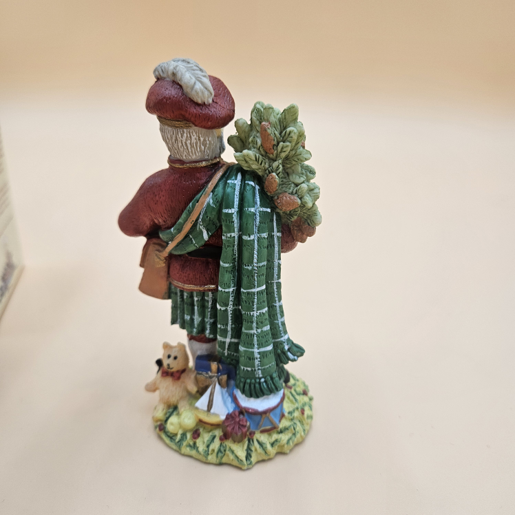 The International Santa Claus Collection Scotland First Footer - photo 4
