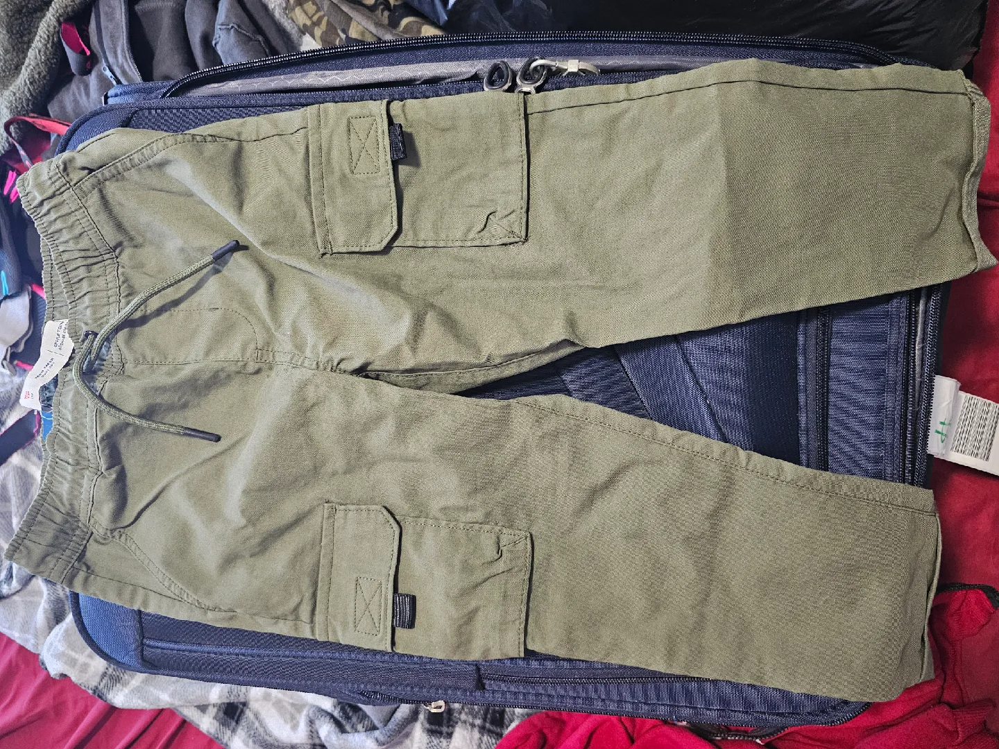 A bag of mix nax! clothes and shoes and slippers image indicator(8)