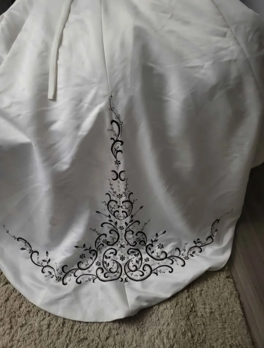 White Wedding Dress with Black Embroidery image indicator(4)