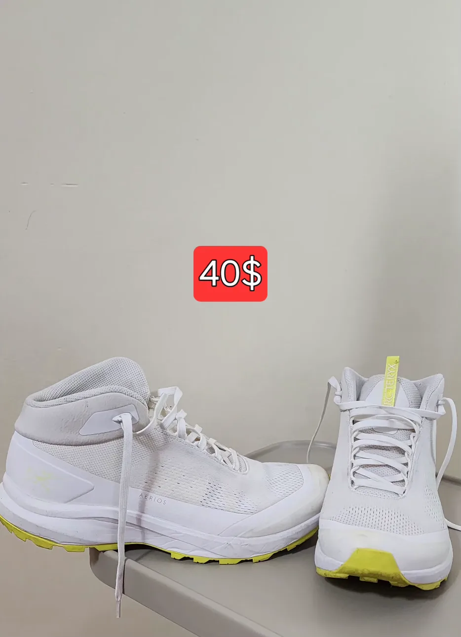 Columbia Hiking Boots - Purple & Grey image indicator(5)