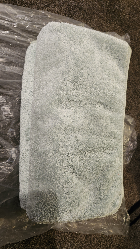 Brand New Poyte Microfiber Bath Sheets (2) - Light Green - photo 2