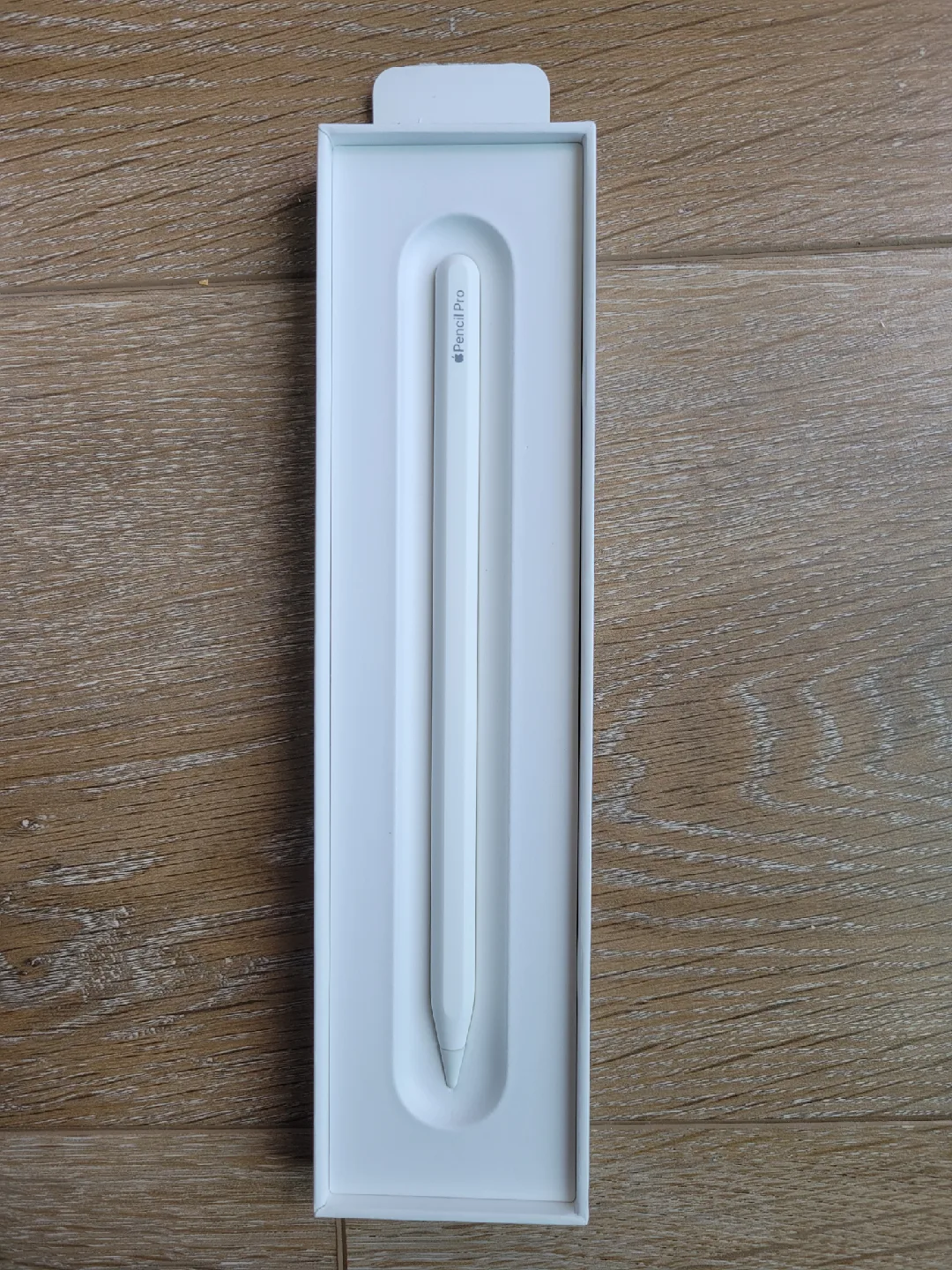 Apple Pencil Pro - New in Box image indicator(3)