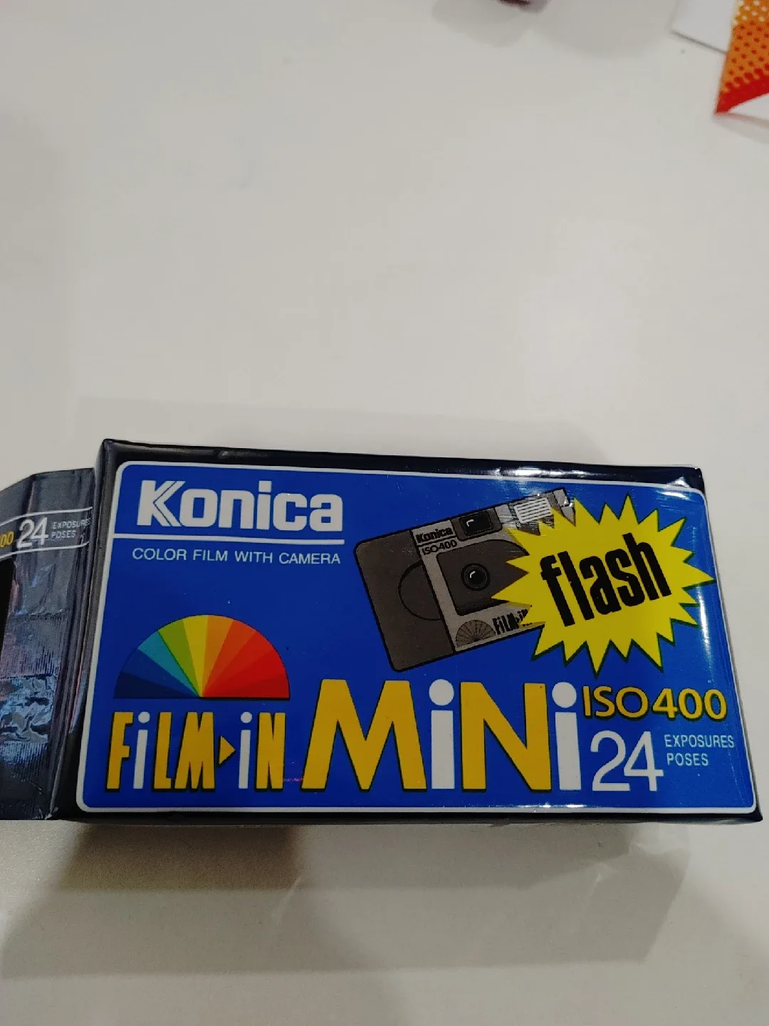 🎃1999 NEW KONICA COLOR FILM WITH CAMERA & FLASH 24 EXPOSURES thumbnail