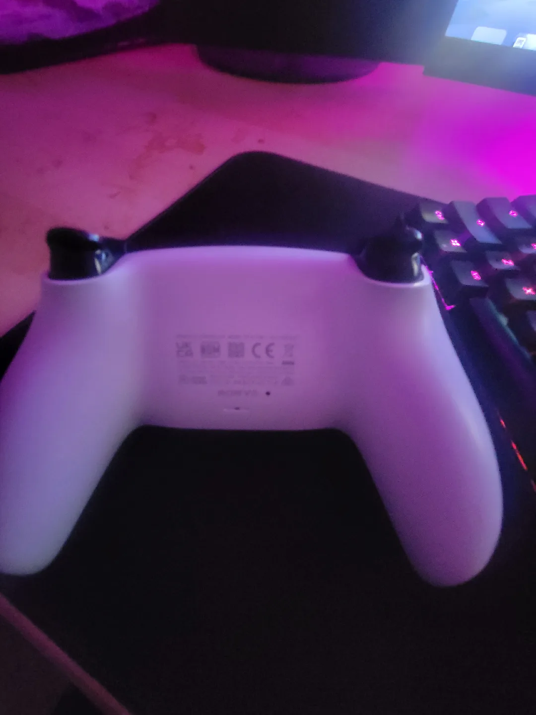 PlayStation 5 (PS5) DualSense Wireless Controller image indicator(2)