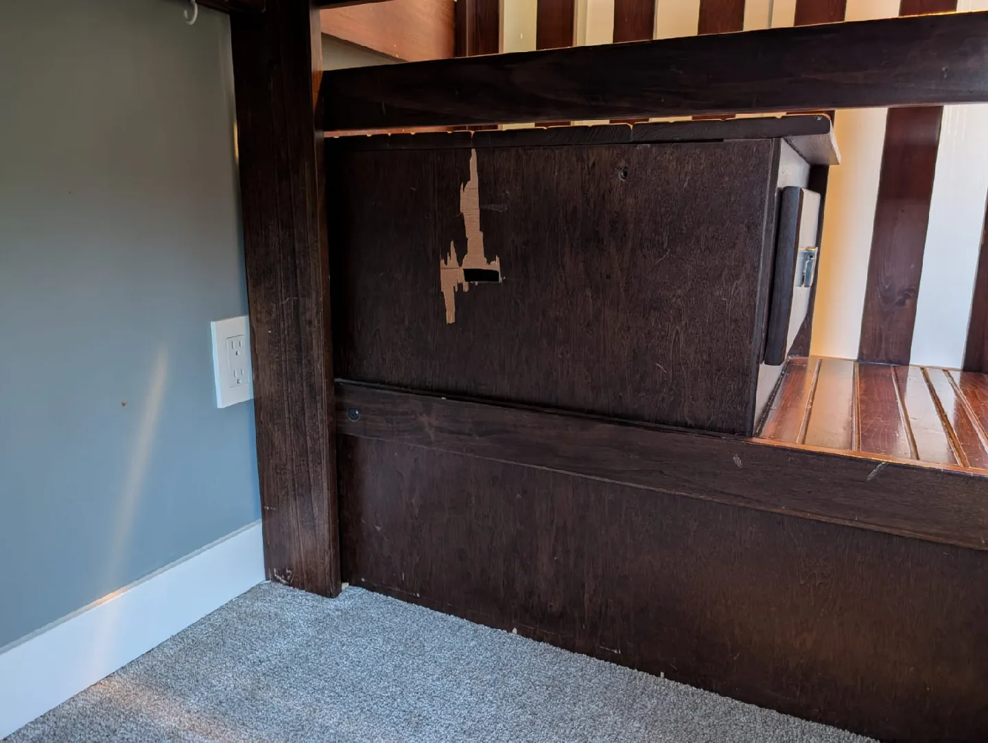 Brown Wood Loft Bed with Stairs image indicator(9)
