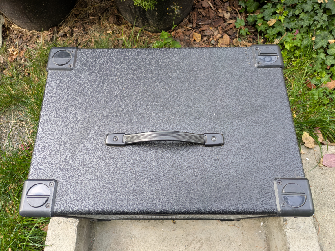 GK 410MBE 4 Ohms Bass Cab 800 Watts - photo 2