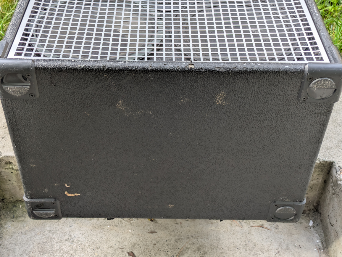 GK 410MBE 4 Ohms Bass Cab 800 Watts - photo 3