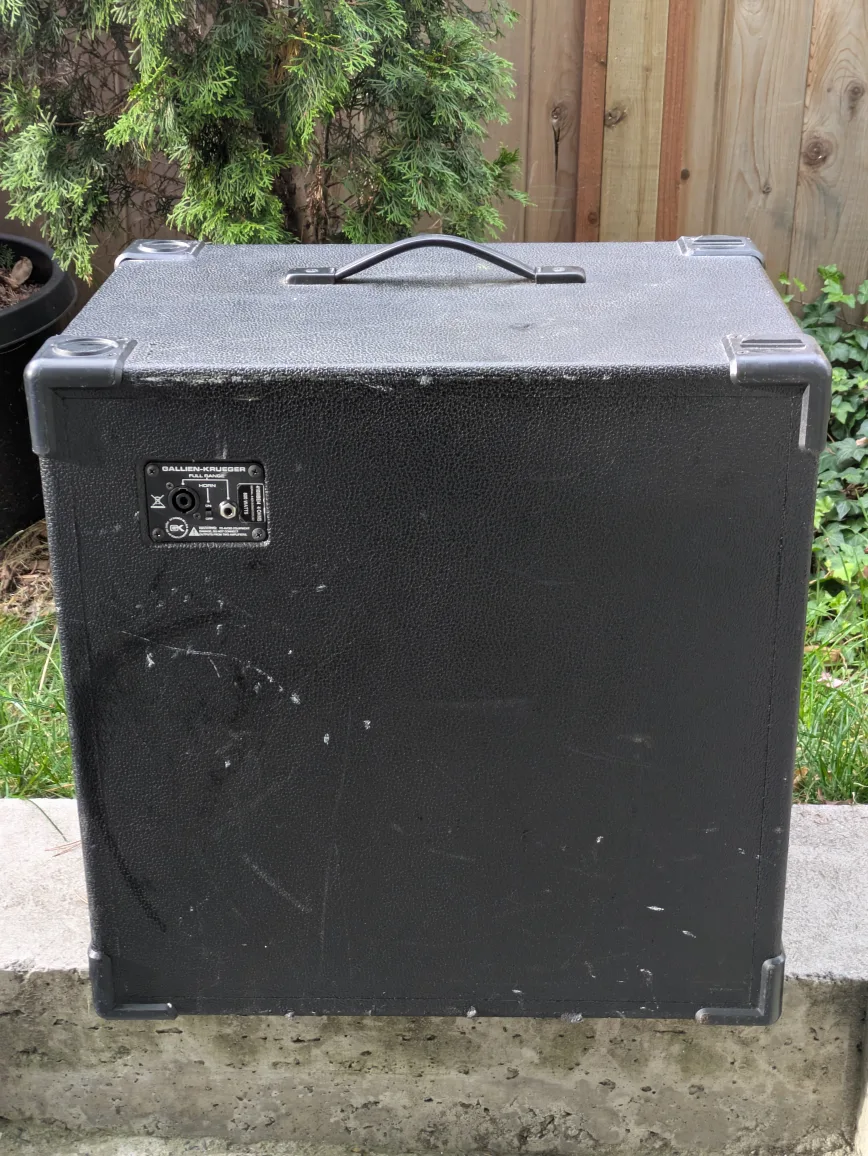 GK 410MBE 4 Ohms Bass Cab 800 Watts image indicator(4)