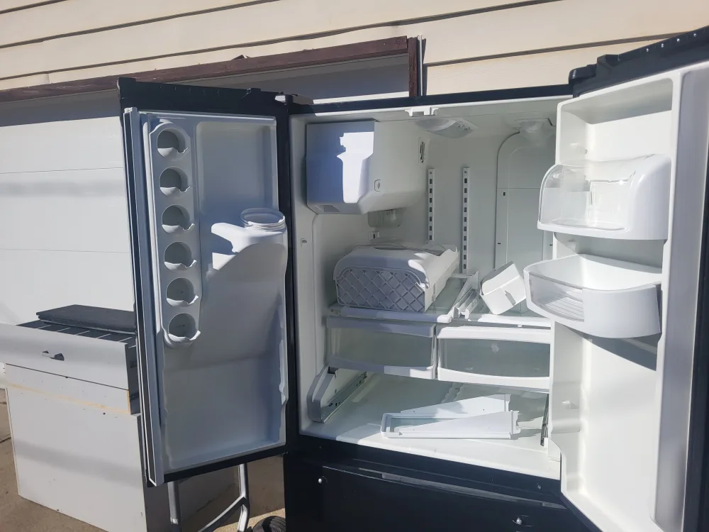 Fridge and Freezer Combo image indicator(4)