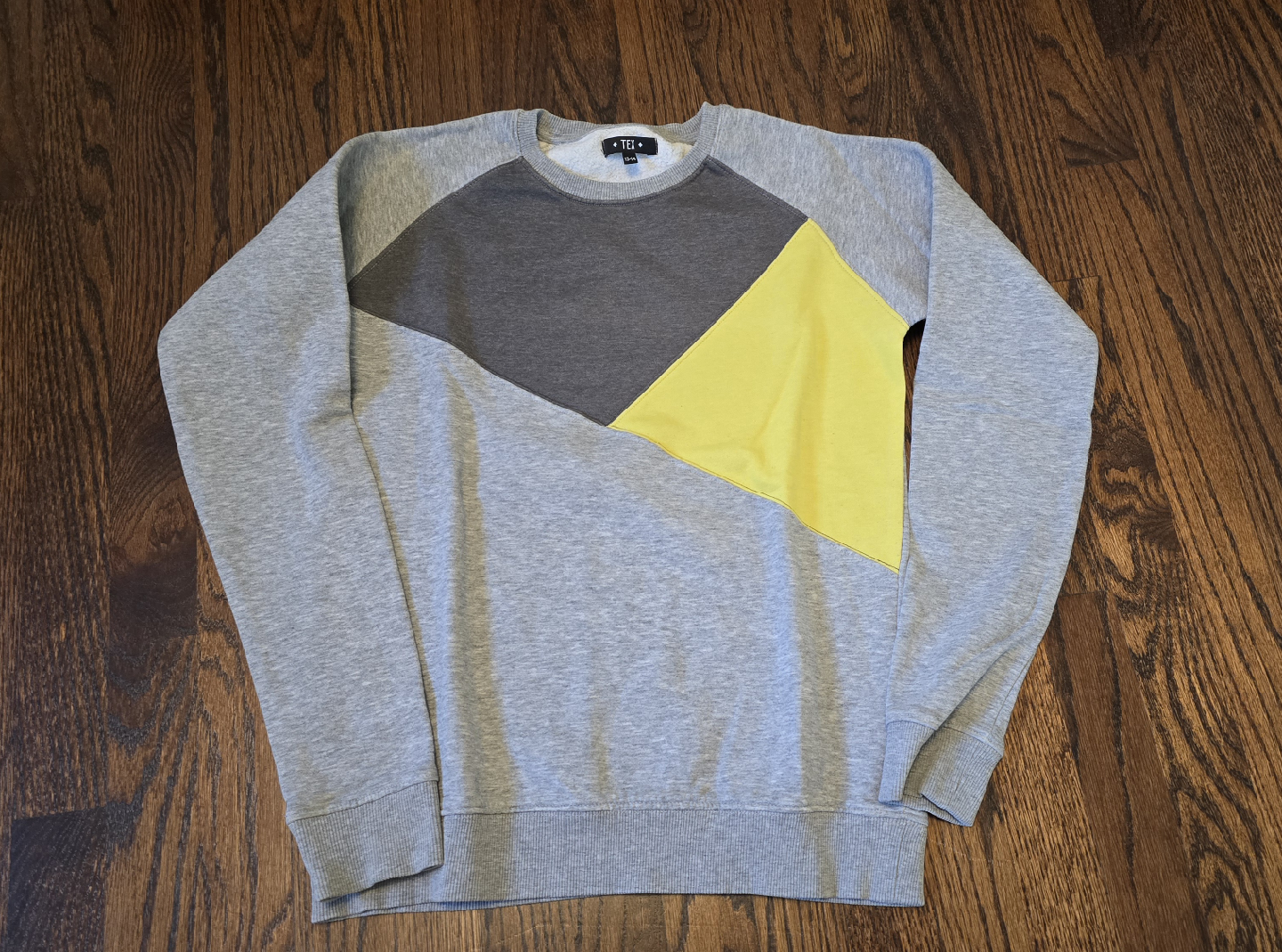 6 Hoodies Sweatshirts Youth - photo 4