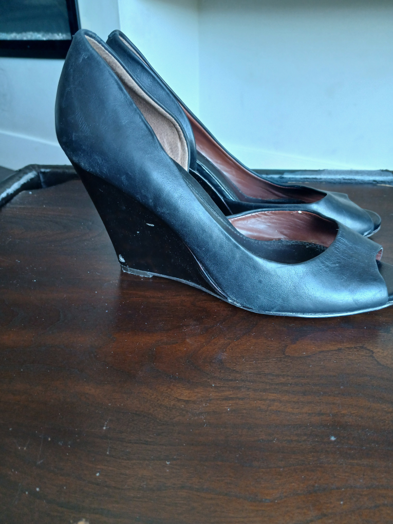 Black Wedge Heel Shoes