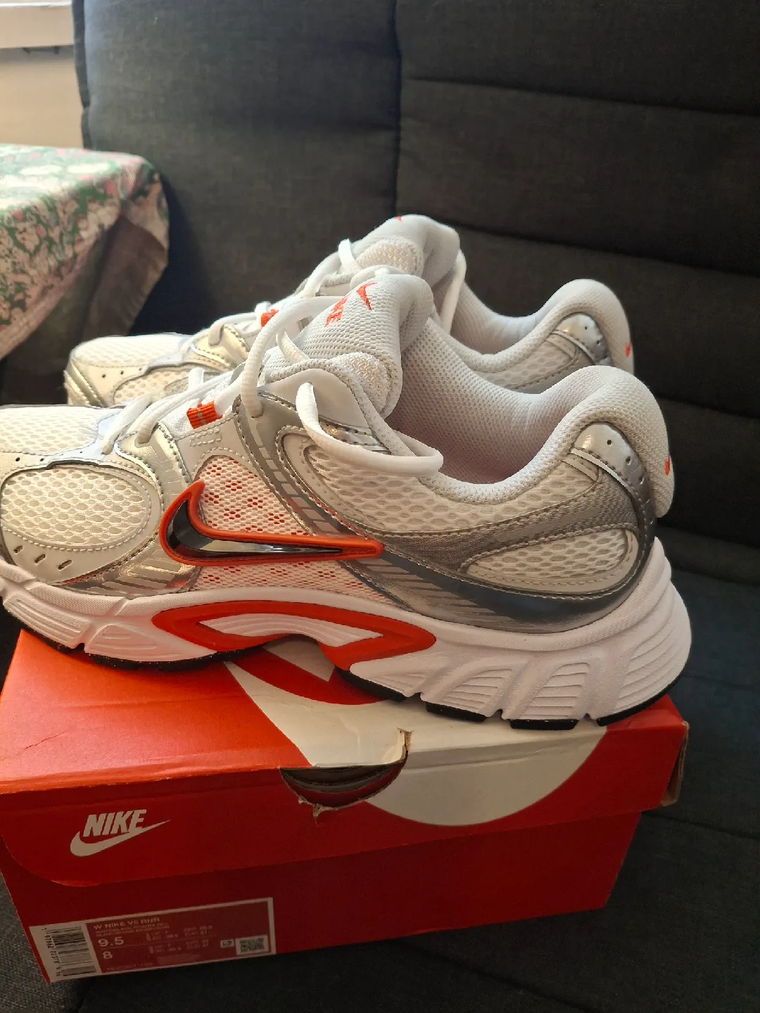 Nike V5 RNR running shoes image indicator(5)