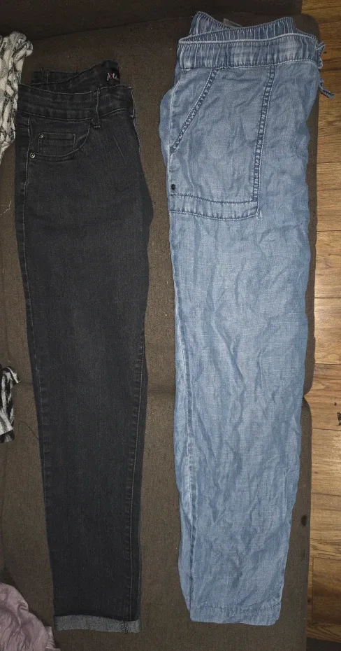 Women's Large Clothing Lot #3 image indicator(8)