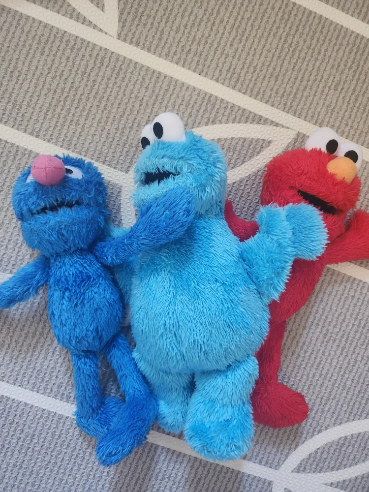 Set of 3 Sesame street stuffies - Elmo, Cookie monster, Grover thumbnail