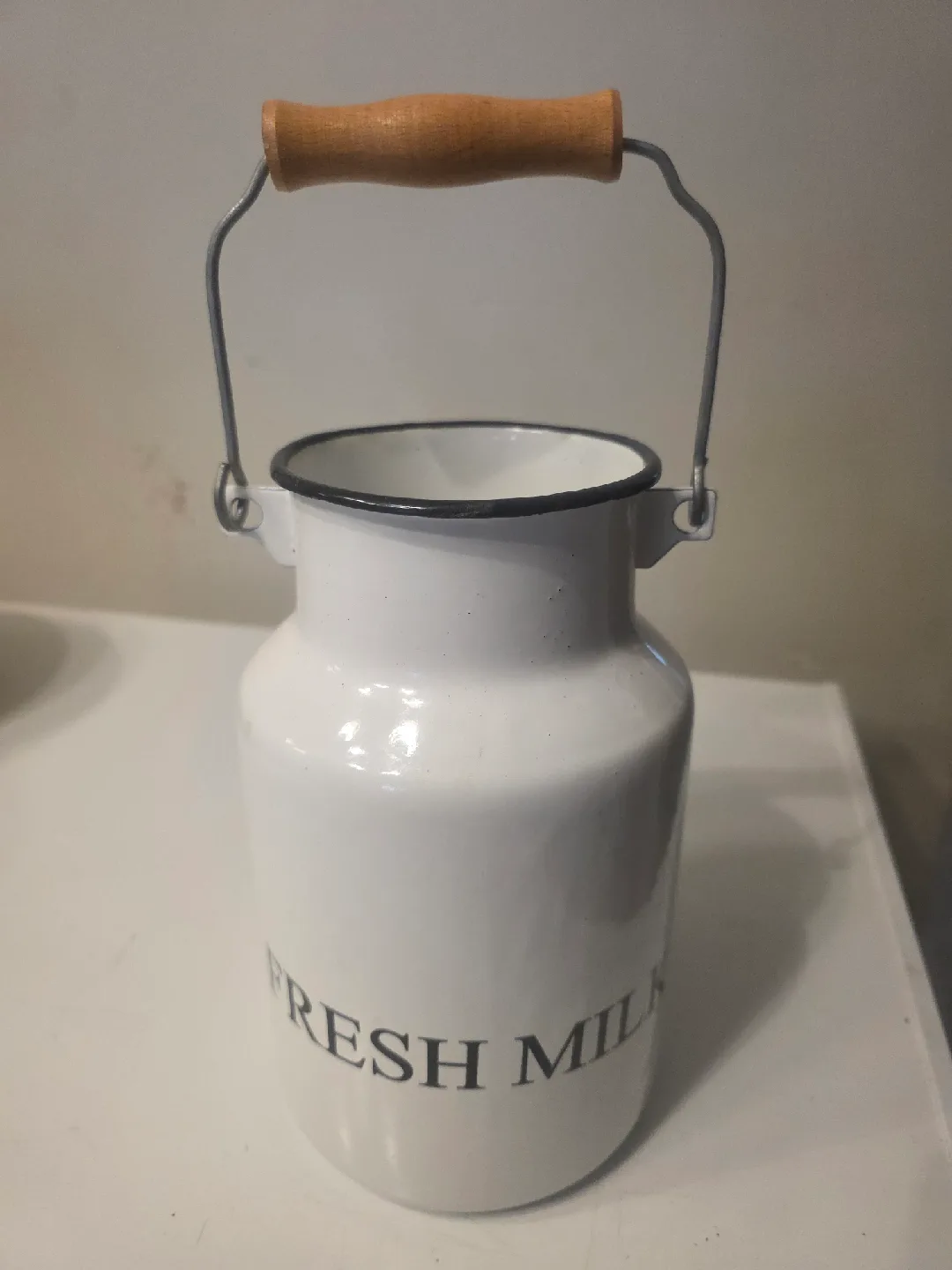 Emailul Fine Enamelware Milk Can thumbnail
