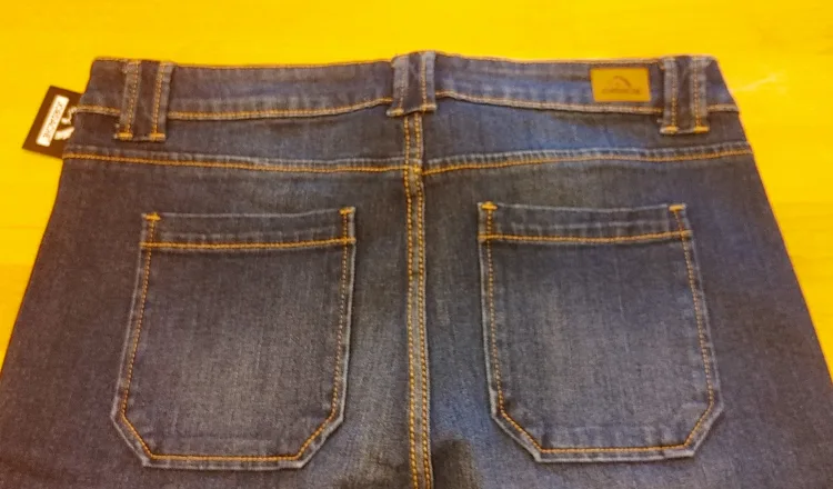 Jordache High Rise Straight Jeans - Size 12 image indicator(10)