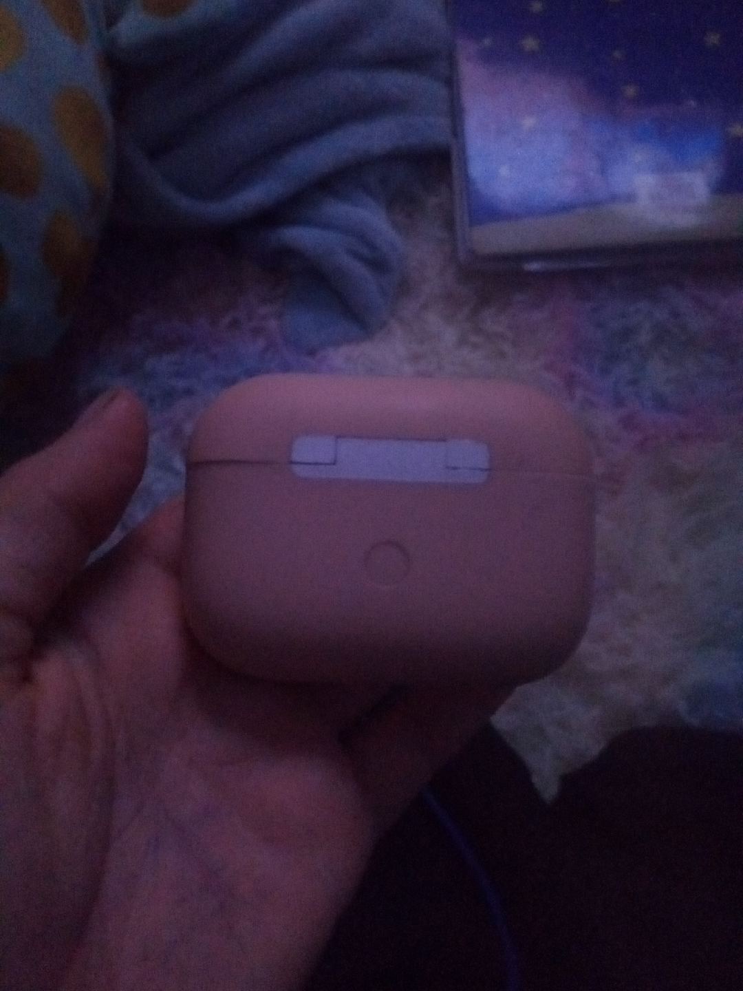 Pink Apple AirPods Pro - photo 3